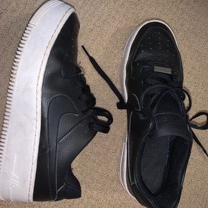 Nike Air Force 1. Gently used still in great condition! P